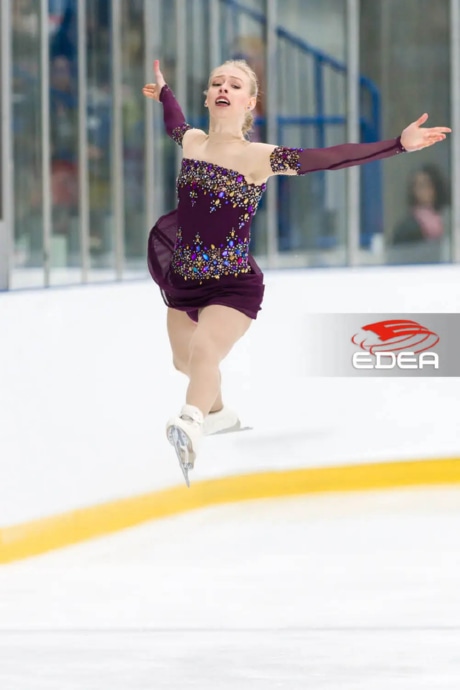 Ice Gallery Skates U.S.